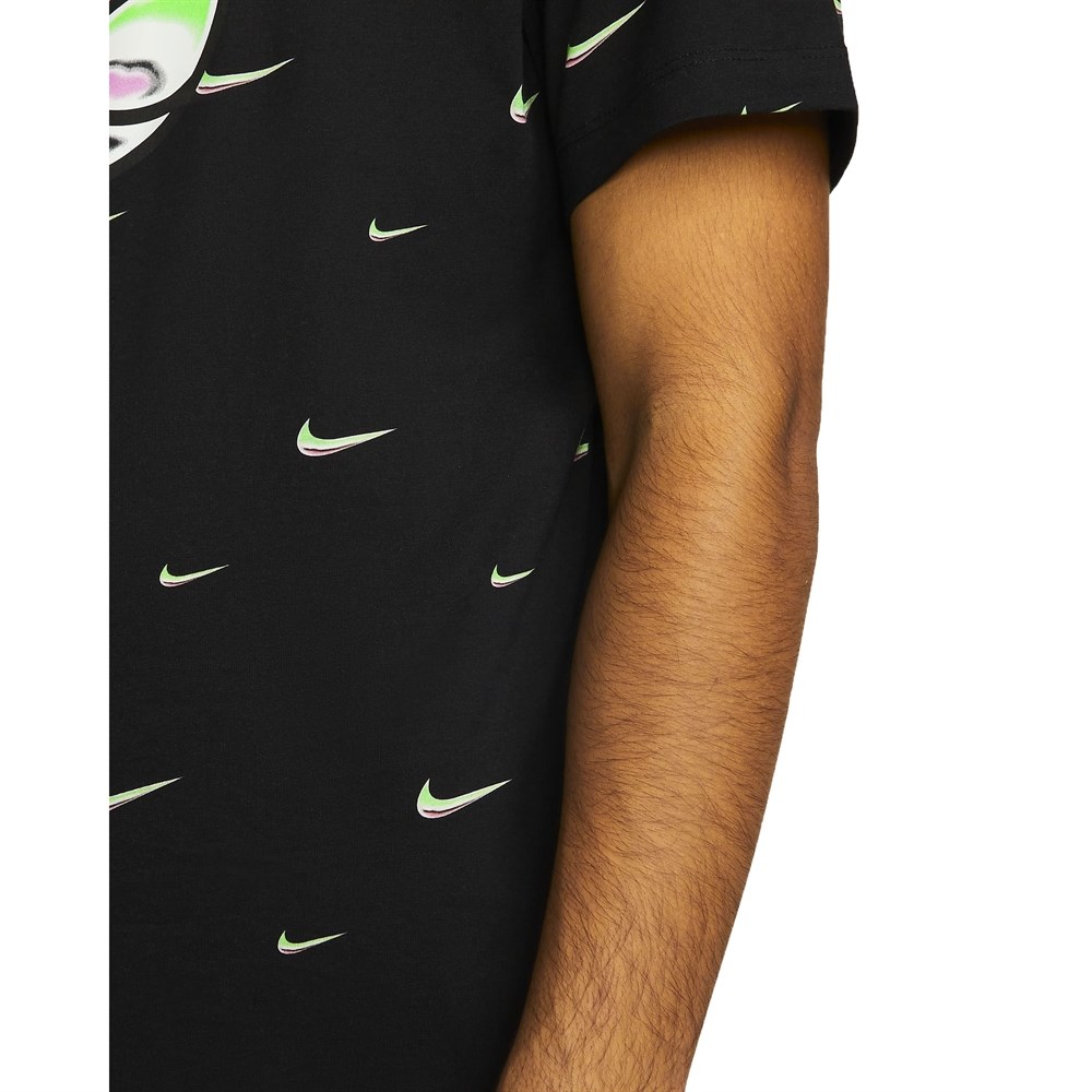 Футболки Nike
