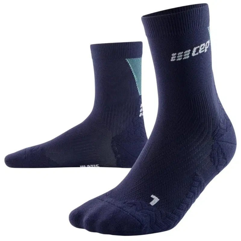 CEP ULTRALIGHT COMPRESSION SHORT SOCKS (W) Компрессионные ультратонкие носки для бега женские Темно-синий/Голубой