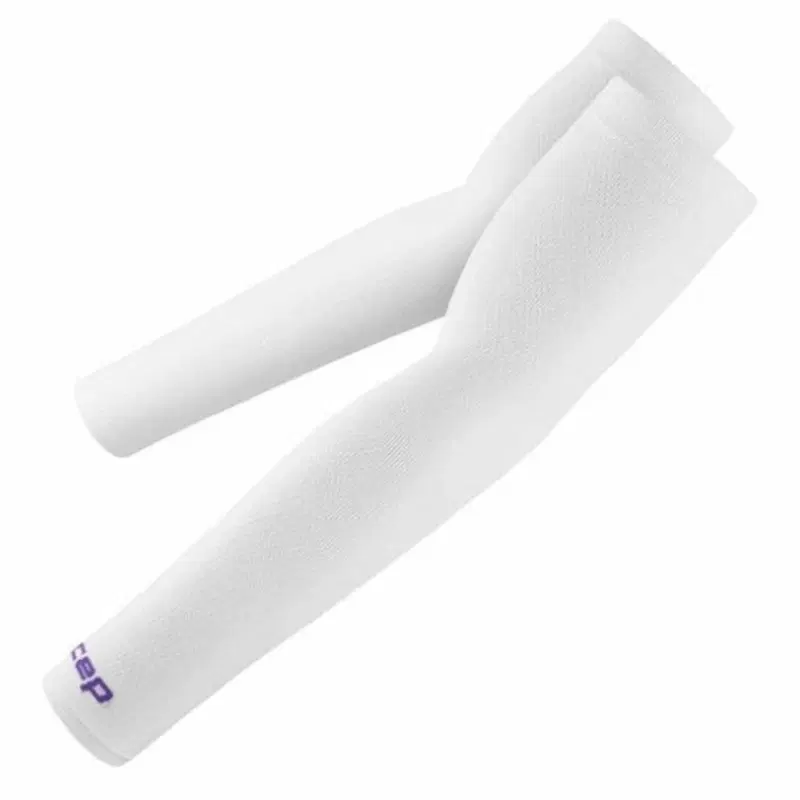CEP CORE RUN ULTRALIGHT SHORT ARM SLEEVES Компрессионные рукава Белый