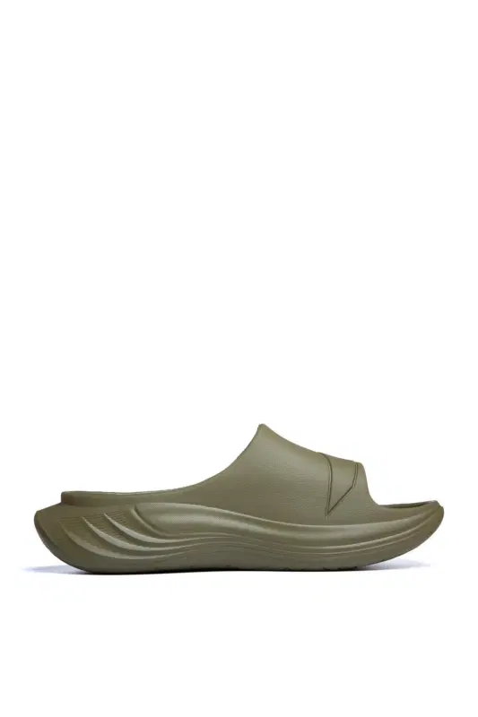 Anta BASIC SLIPPERS Сланцы Хаки