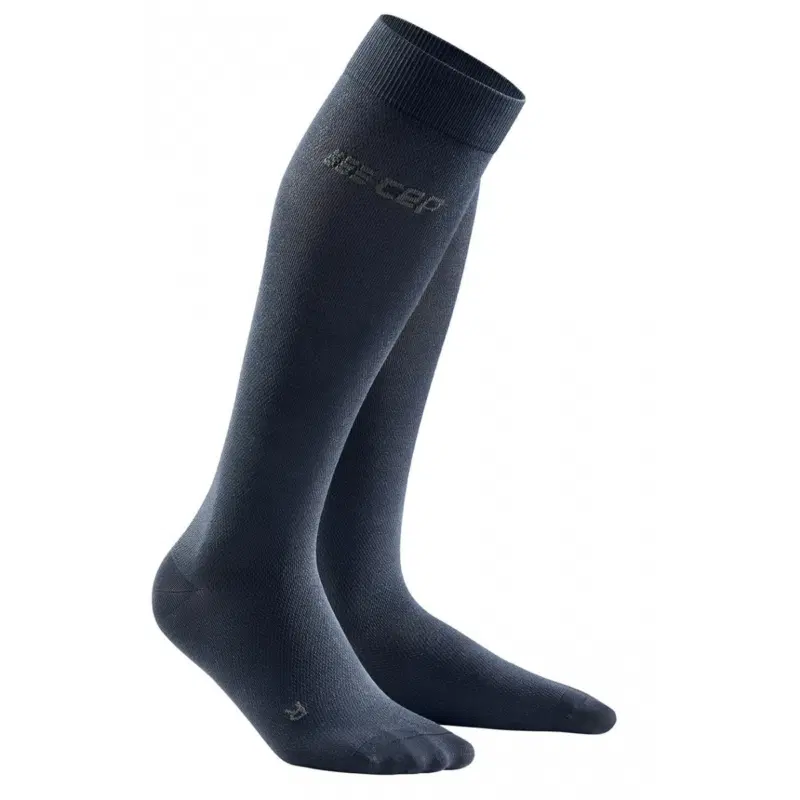 CEP COMMUTER COMPRESSION SOCKS (W) Компрессионные гольфы для восстановления и путешествий женские Темно-синий
