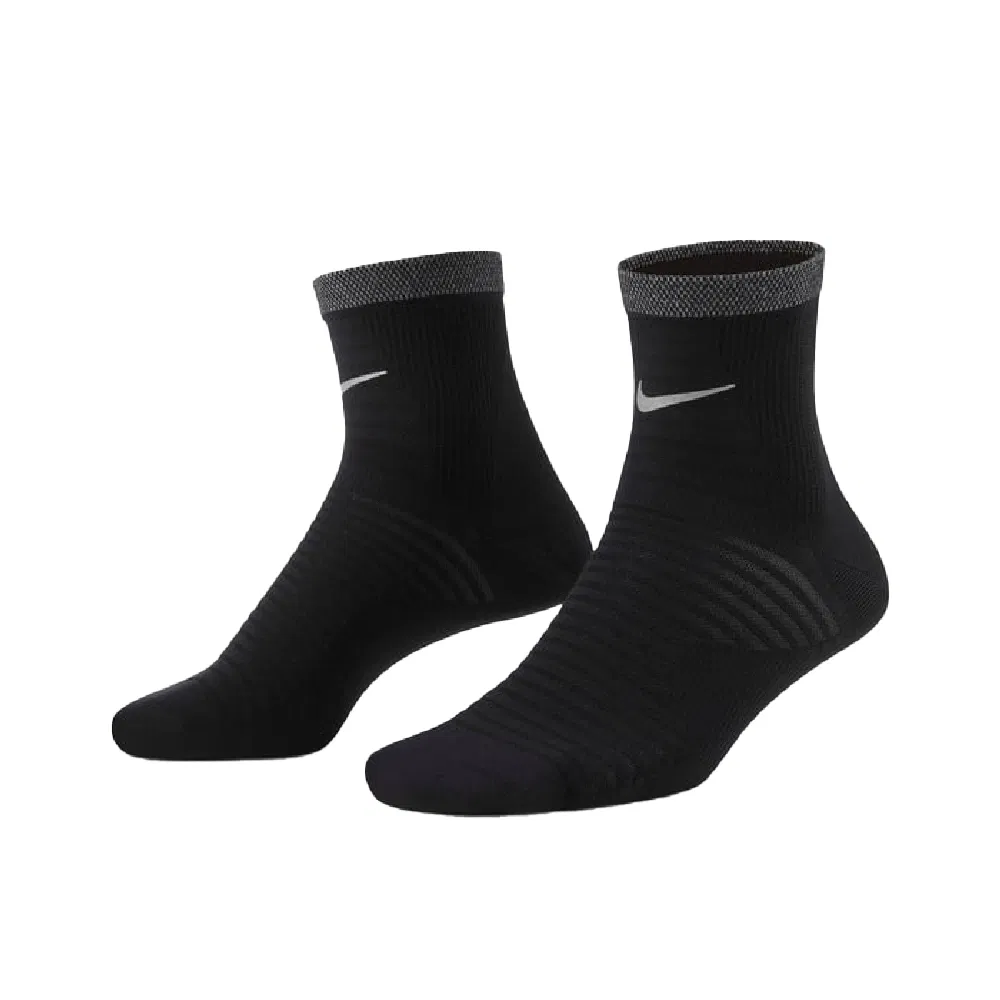 Nike SPARK LIGHTWEIGHT RUNNING ANKLE SOCKS Носки беговые Черный/Серый