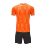 Kelme SHORT SLEEVE FOOTBALL SET (8251ZB1007-907) Форма футбольная Оранжевый/Черный