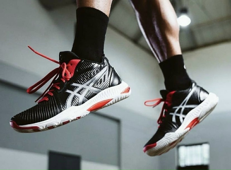 ASICS NETBURNER BALLISTIC FF