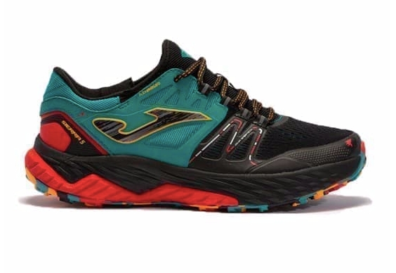 Беговые кроссовки JOMA: обзор, изображение №4