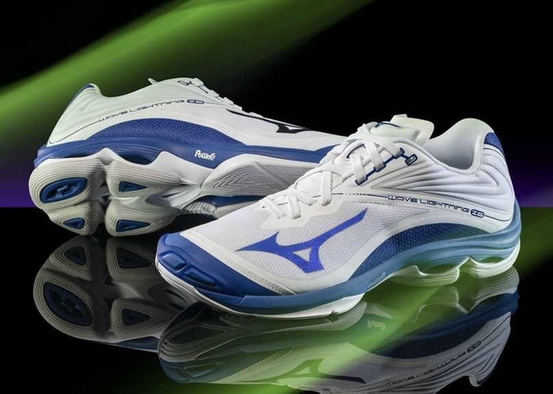MIZUNO WAVE LIGHTNING Z6