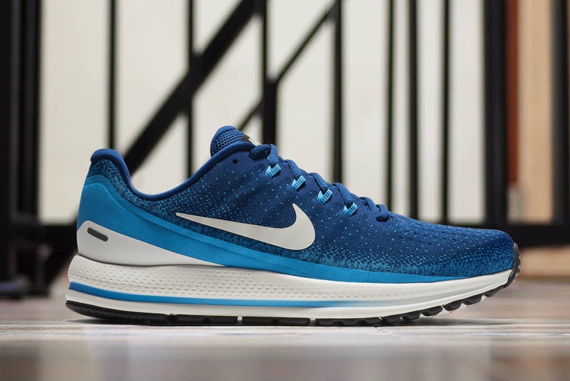 Новинки беговых кроссовок. Nike AIR ZOOM VOMERO 13
