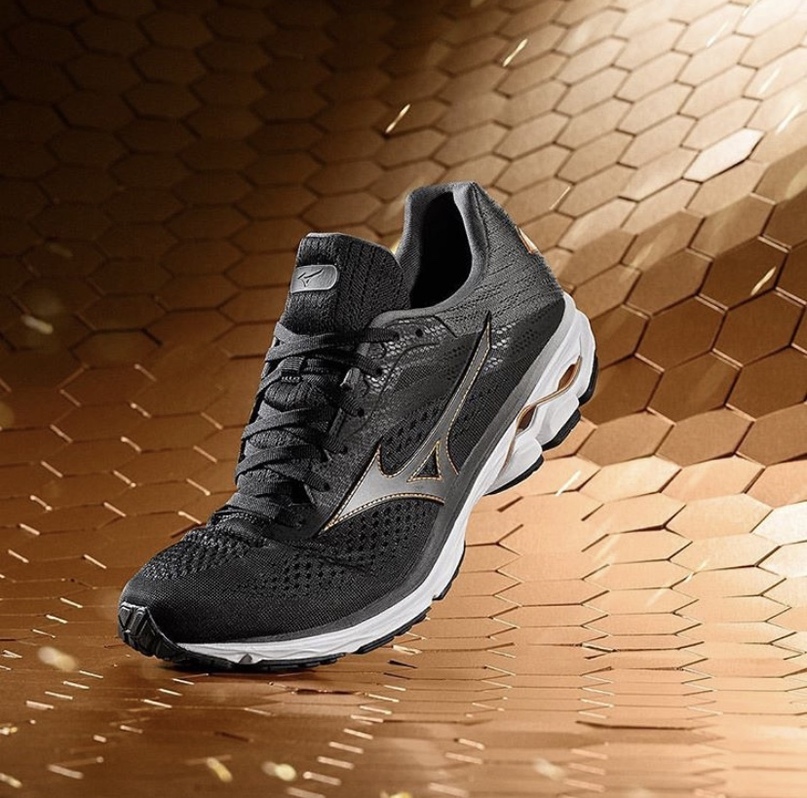 Mizuno WAVE INSPIRE 16