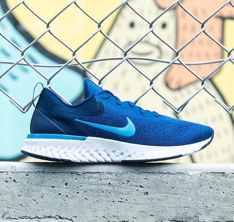 Новинки беговых кроссовок. Nike ODYSSEY REACT