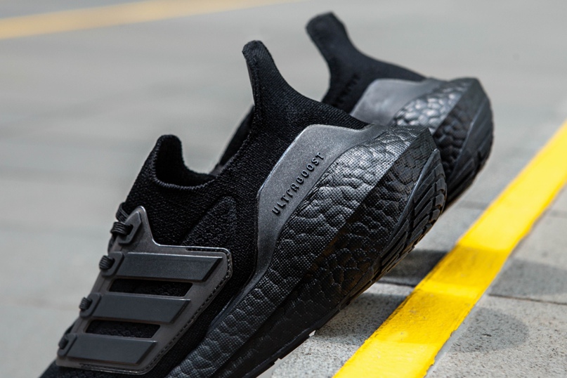 Adidas ULTRABOOST 21