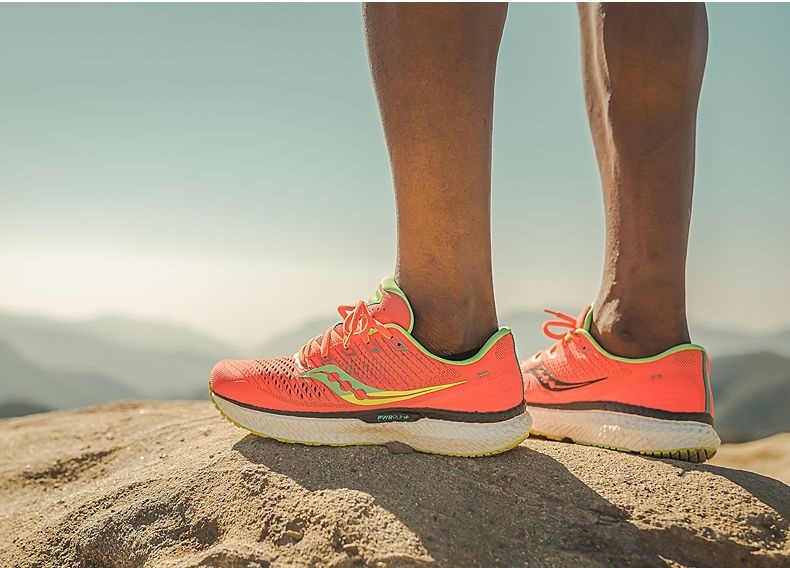 Saucony TRIUMPH 18