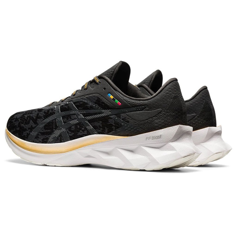 Обзор кроссовок Asics NOVABLAST, изображение №4