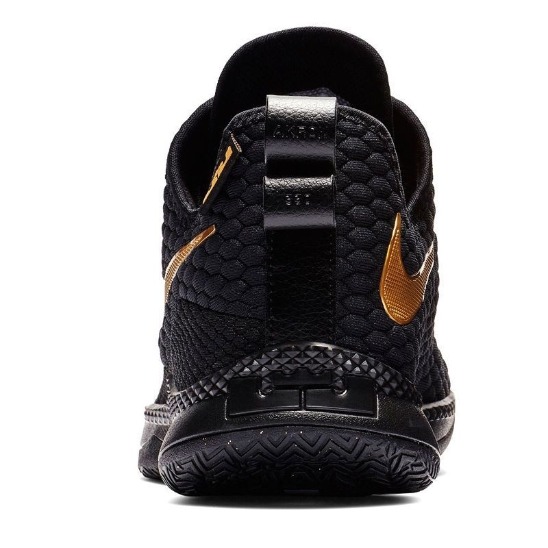 nike lebron witness 111