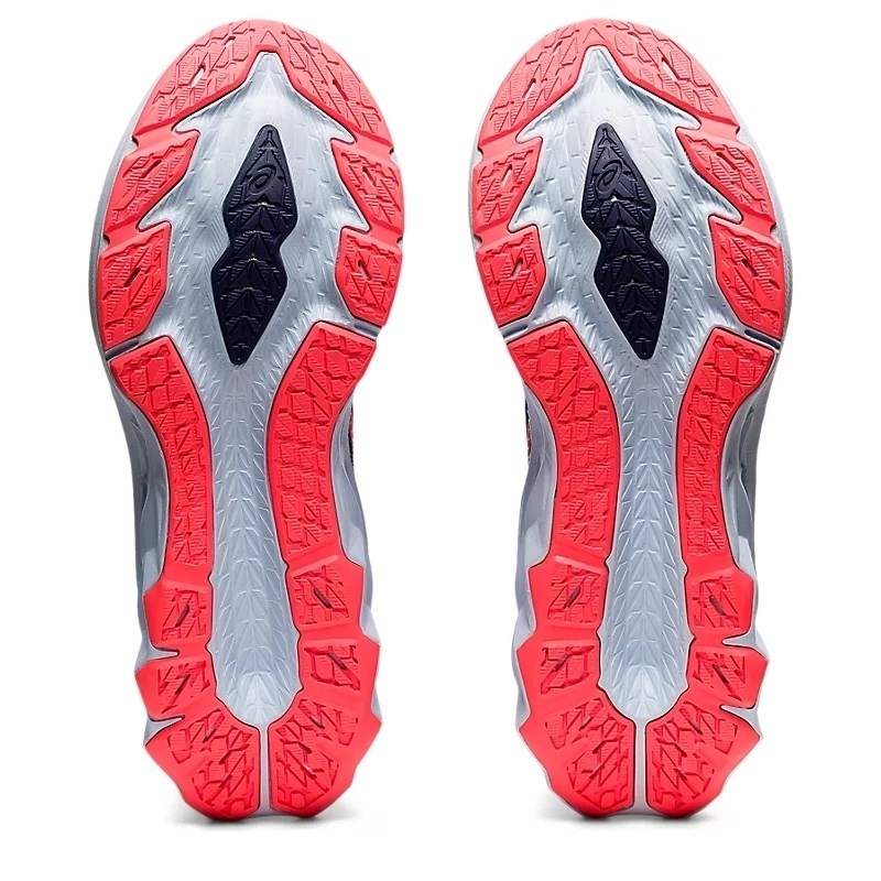 

Кроссовки Asics, NovaBlast 35,5