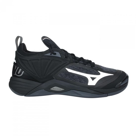 mizuno men's wave momentum
