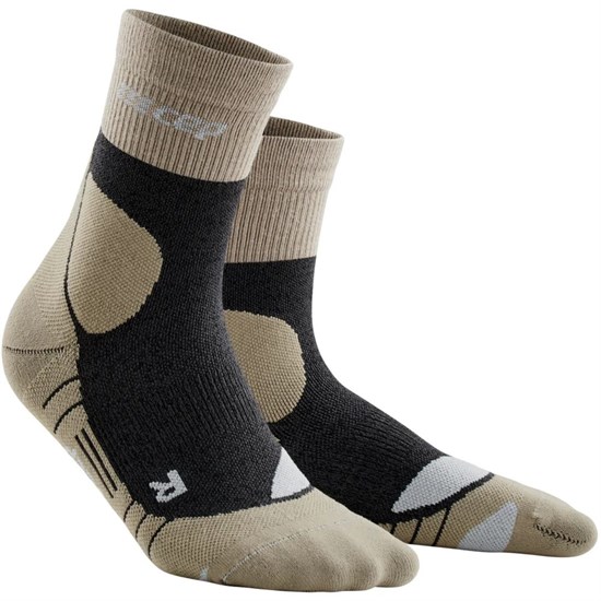 CEP HIKING MERINO MID CUT COMPRESSION SOCKS Компрессионные носки для активного отдыха на природе Песочный/Черный - фото 260674