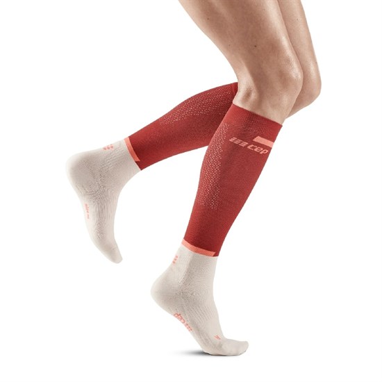 CEP THE RUN COMPRESSION TALL SOCKS 4.0 (W) Компрессионные гольфы женские Белый/Красный - фото 269276