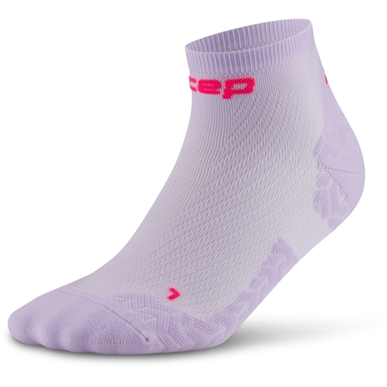 CEP ULTRALIGHT LOW CUT COMPRESSION SOCKS (W) Компрессионные короткие носки для бега ультратонкие женские Фиолетовый/Розовый - фото 320782