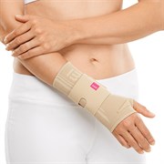 Medi MANUMED ACTIVE Бандаж лучезапястный левый Песочный Medi MANUMED ACTIVE Бандаж лучезапястный левый Песочный