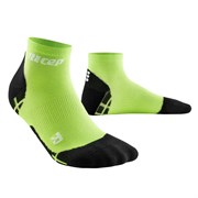 CEP ULTRALIGHT LOW CUT COMPRESSION SOCKS Компрессионные короткие носки для бега ультратонкие Зеленый/Черный