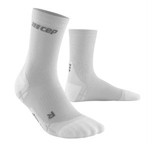 {{photo.Alt || photo.Description || 'CEP ULTRALIGHT COMPRESSION SHORT SOCKS (W) Компрессионные ультратонкие носки для бега женские Белый/Серый'}}