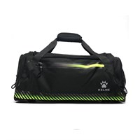 {{photo.Alt || photo.Description || 'Kelme BIG HAVERSACK Сумка спортивная Черный/Зеленый'}}