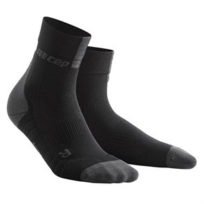 {{photo.Alt || photo.Description || 'CEP COMPRESSION SHORTS SOCKS 3.0 Компрессионные носки Черный/Серый'}}