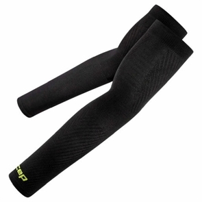 {{photo.Alt || photo.Description || 'CEP CORE RUN ULTRALIGHT SHORT ARM SLEEVES Компрессионные рукава Черный'}}