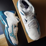 Mizuno WAVE LIGHTNING Z8 MID Кроссовки волейбольные Белый/Голубой - фото 256955