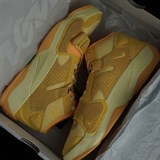 Jordan ZION 2 "FULL MOON" Кроссовки баскетбольные Желтый - фото 257393