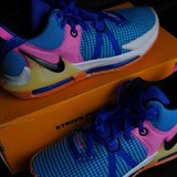 Nike LEBRON WITNESS VII "HYPER ROYAL" Кроссовки баскетбольные Голубой/Синий/Розовый - фото 257489