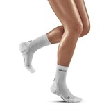 CEP ULTRALIGHT COMPRESSION SHORT SOCKS (W) Компрессионные ультратонкие носки для бега женские Белый/Серый - фото 265367