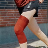 CEP LIGHT SUPPORT KNEE SLEEVE Компрессионный бандаж на колено Красный - фото 276751