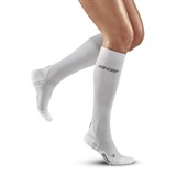 CEP ULTRALIGHT TALL COMPRESSION SOCKS (W) Компрессионные гольфы ультратонкие женские Белый - фото 285384