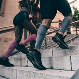 CEP ULTRALIGHT COMPRESSION CALF SLEEVES (W) Компрессионные гетры для бега ультратонкие женские Серый - фото 286116