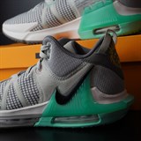 Nike LEBRON WITNESS VII "DELORIAN" Кроссовки баскетбольные Серый/Голубой - фото 291552