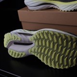 Mizuno WAVE NEO WIND Кроссовки беговые Черный - фото 294784