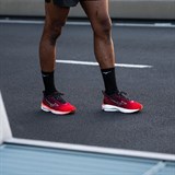 Mizuno WAVE RIDER 28 "AMSTERDAM 2024" Кроссовки беговые Оранжевый/Черный - фото 295850