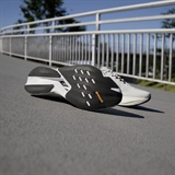 Adidas ADIZERO BOSTON 12 Кроссовки беговые Серый/Черный - фото 299342 Adidas ADIZERO BOSTON 12 Кроссовки беговые Серый/Черный - фото 299342