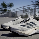 Adidas ADIZERO BOSTON 12 Кроссовки беговые Серый/Черный - фото 299347 Adidas ADIZERO BOSTON 12 Кроссовки беговые Серый/Черный - фото 299347