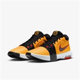 Nike LEBRON WITNESS VIII Кроссовки баскетбольные Желтый/Черный - фото 301961 Nike LEBRON WITNESS VIII Кроссовки баскетбольные Желтый/Черный - фото 301961