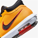 Nike LEBRON WITNESS VIII Кроссовки баскетбольные Желтый/Черный - фото 301964 Nike LEBRON WITNESS VIII Кроссовки баскетбольные Желтый/Черный - фото 301964