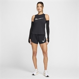 Nike ONEDRI-FIT MID-RISE BRIEF-LINED GRAPHIC SHORTS (W) Шорты беговые женские Черный - фото 302713