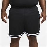 Nike DNA DRI-FIT 15 CM BASKETBALL SHORTS Шорты баскетбольные Черный/Белый - фото 304145 Nike DNA DRI-FIT 15 CM BASKETBALL SHORTS Шорты баскетбольные Черный/Белый - фото 304145