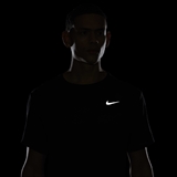 Nike DRI-FIT UV MILER SHORT-SLEAVE RUNNING TOP Футболка беговая Черный - фото 306111 Nike DRI-FIT UV MILER SHORT-SLEAVE RUNNING TOP Футболка беговая Черный - фото 306111