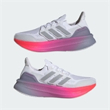 Adidas ULTRABOOST 5 (W) Кроссовки беговые женские Белый/Серый/Розовый - фото 318885