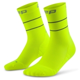 CEP PRO RUN REFLECTIVE MID CUT COMPRESSION SOCKS Компрессионные носки Салатовый - фото 320961
