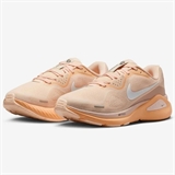 Nike AIR ZOOM STRUCTURE 26 (W) Кроссовки беговые женские Оранжевый/Серый - фото 321282