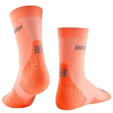 CEP ULTRALIGHT COMPRESSION SHORT SOCKS (W) Компрессионные ультратонкие носки для бега женские Коралловый - фото 321483