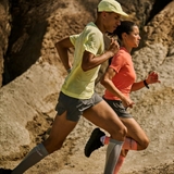 CEP ULTRALIGHT COMPRESSION CALF SLEEVES (W) Компрессионные гетры для бега ультратонкие женские Коралловый - фото 321558